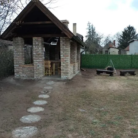 Apartment Dve Lipe Palić