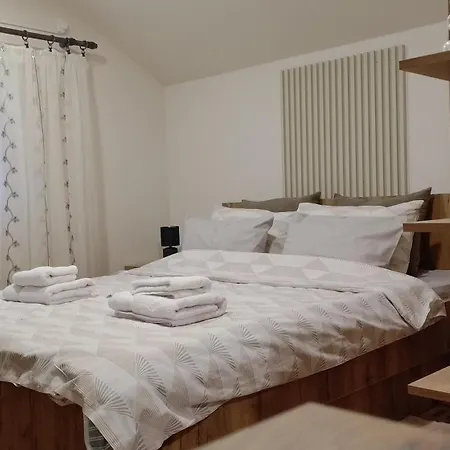 Apartament Dve Lipe *